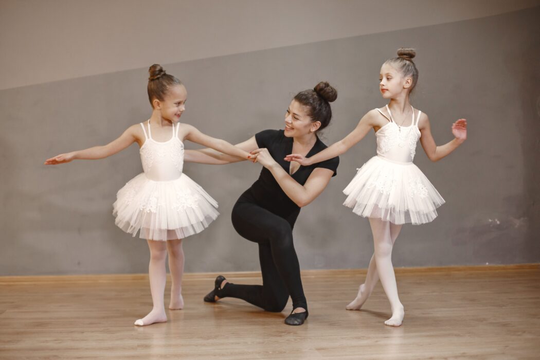 La danse, un outil de bien-être pour les adultes : pourquoi s’inscrire à un cours à Bruxelles